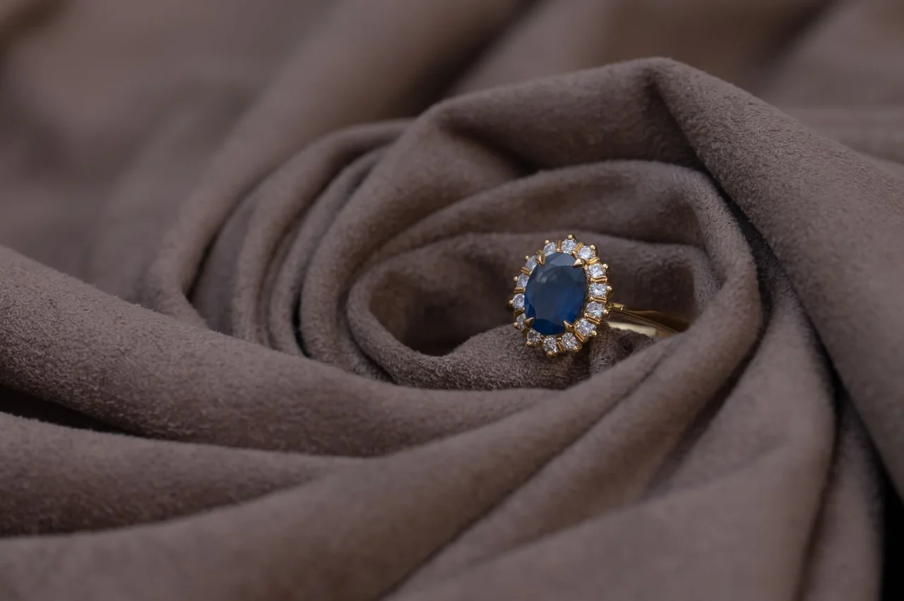 Macro ring detail